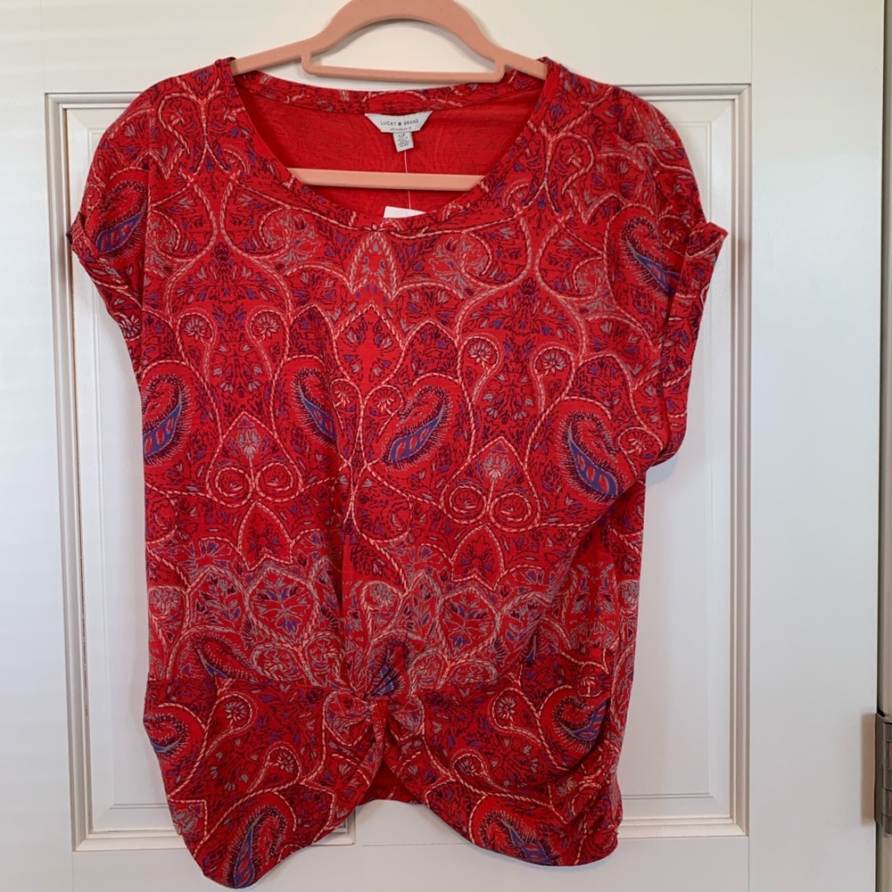 NWT Lucky Brand Women’s Short Sleeved Red Paisley Shirt Size S